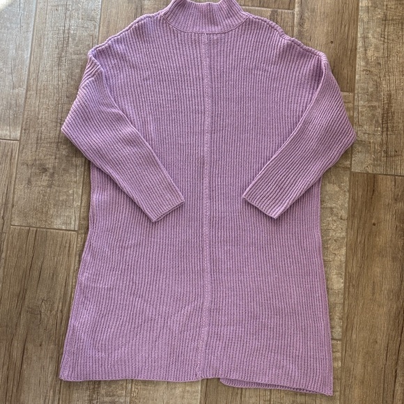 HYFVE Lavender Ribbed Turtleneck Sweater - Picture 2 of 3